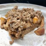 apple rye crumble pie