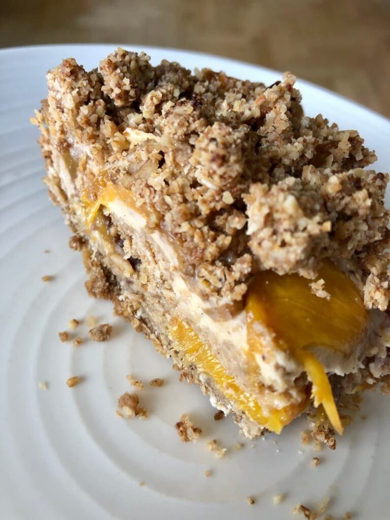 peach cobbler cheesecake