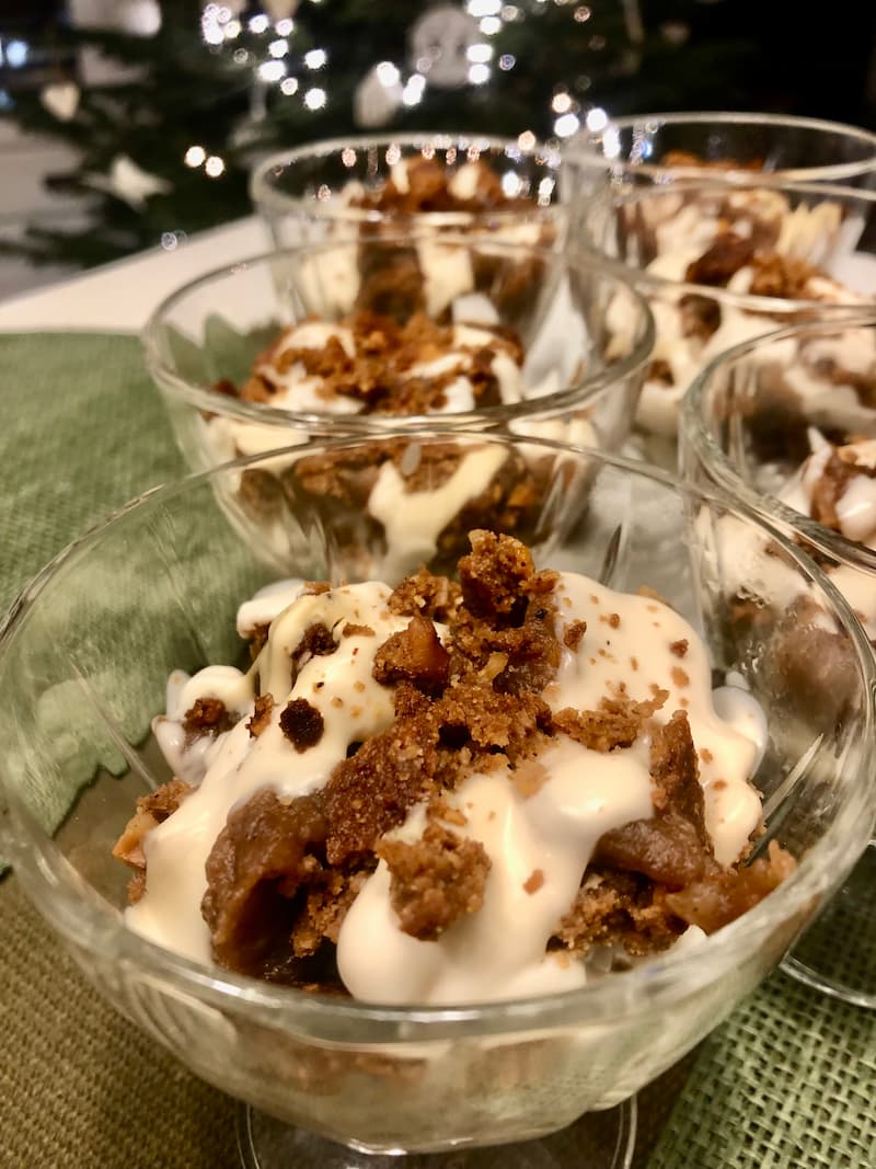 gingerbread trifle dessert bowl